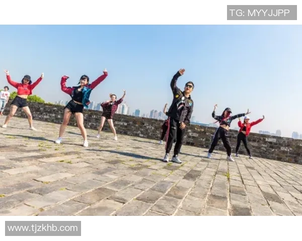 街舞专题：聚焦南京街舞队的灵活性